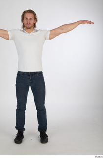 Photos Erling  1 standing t poses whole body 0001.jpg